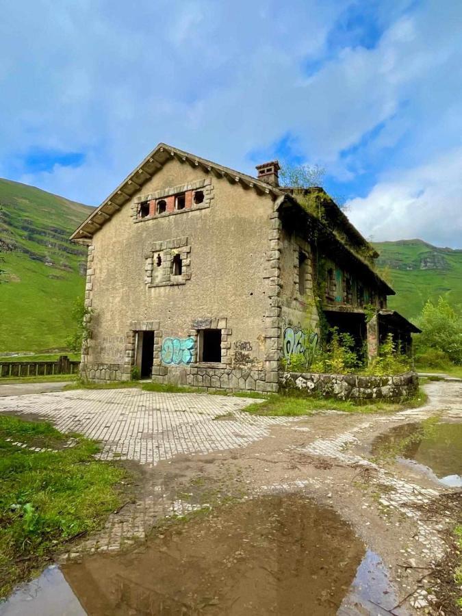 Cabana Pasiega Castro Valnera Vega de Pas Esterno foto