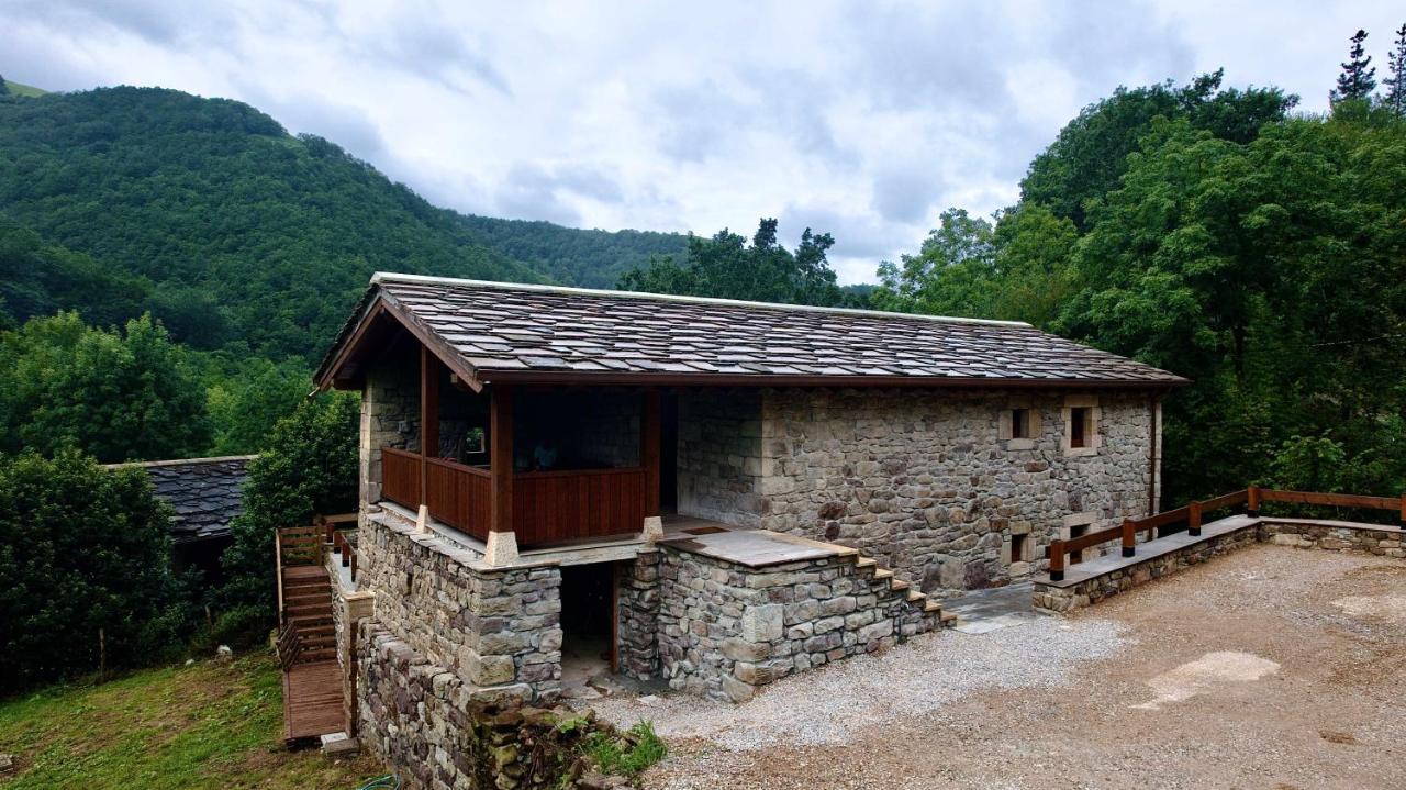 Cabana Pasiega Castro Valnera Vega de Pas Esterno foto